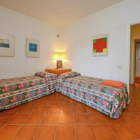 With Swimming Pool And Panoramic View Of The Apennines Villa *