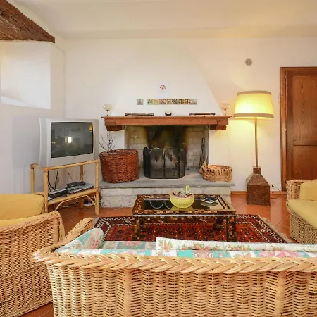 With Swimming Pool And Panoramic View Of The Apennines Villa *