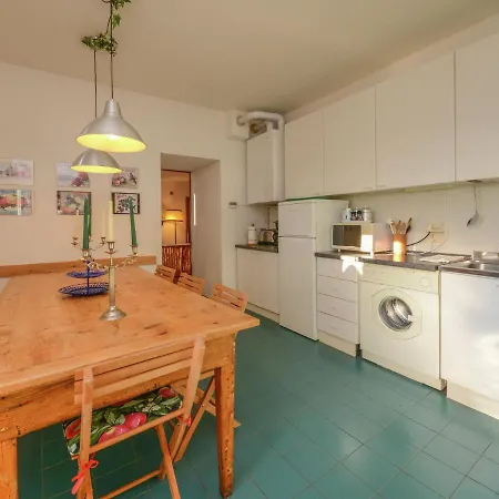 With Swimming Pool And Panoramic View Of The Apennines Villa