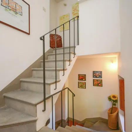 Villa With Swimming Pool And Panoramic View Of The Apennines Tredozio
